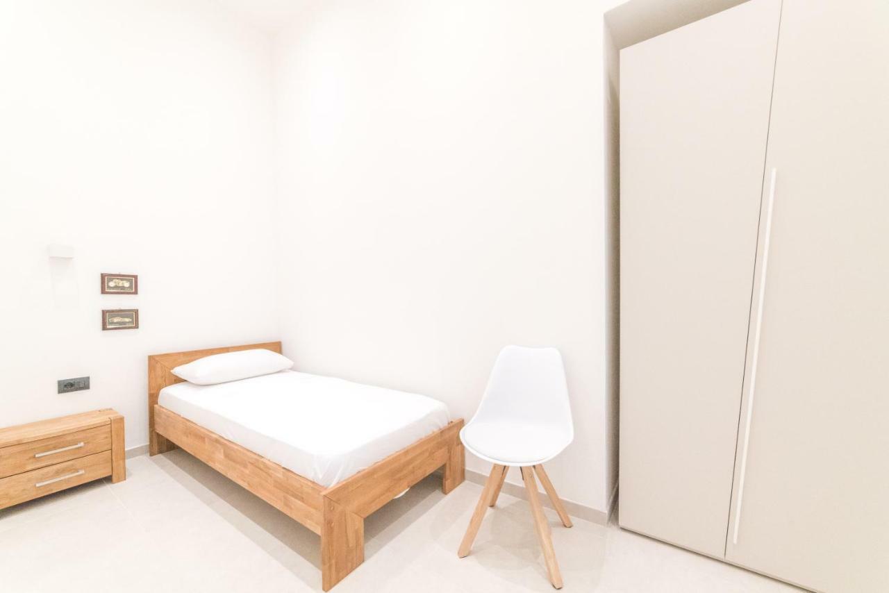 Linee Moderne Apt - Wifi - Ac Κάλιαρι Εξωτερικό φωτογραφία